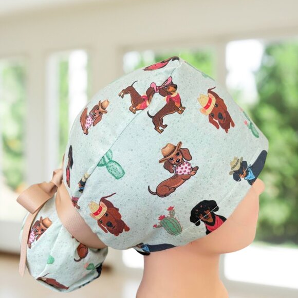 Dachshund Ponytail Scrub Cap~ CNA, RN, MD, Vet, Tech, Gift - Picture 3 of 4